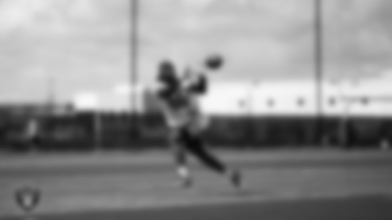 Las Vegas Raiders tight end Ian Thomas (80) at a workout during phase two of the offseason program at Intermountain Health Performance Center.