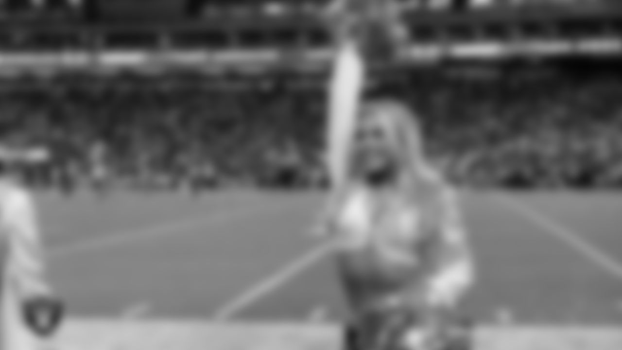 Raiderette Devyn on the sidelines during the regular season home game against the Los Angeles Chargers at Allegiant Stadium.
