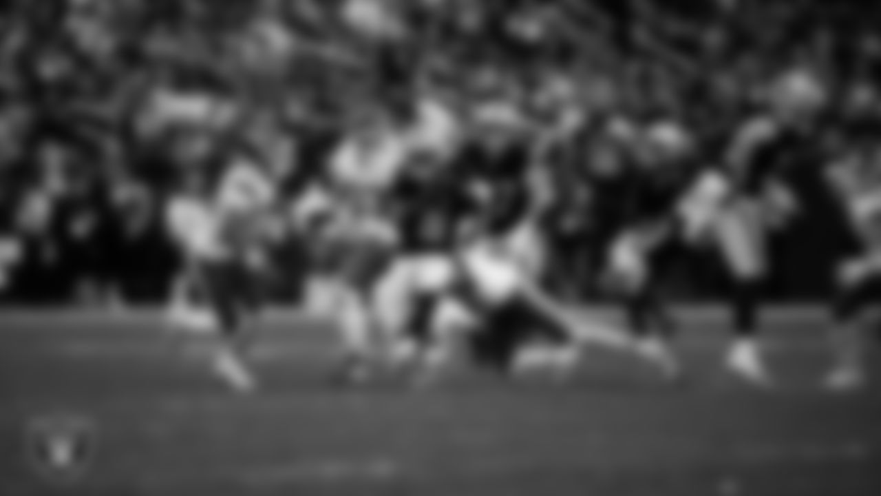 Las Vegas Raiders running back Ashton Jeanty (2) rushes during the regular season home game against the Kansas City Chiefs at Allegiant Stadium.