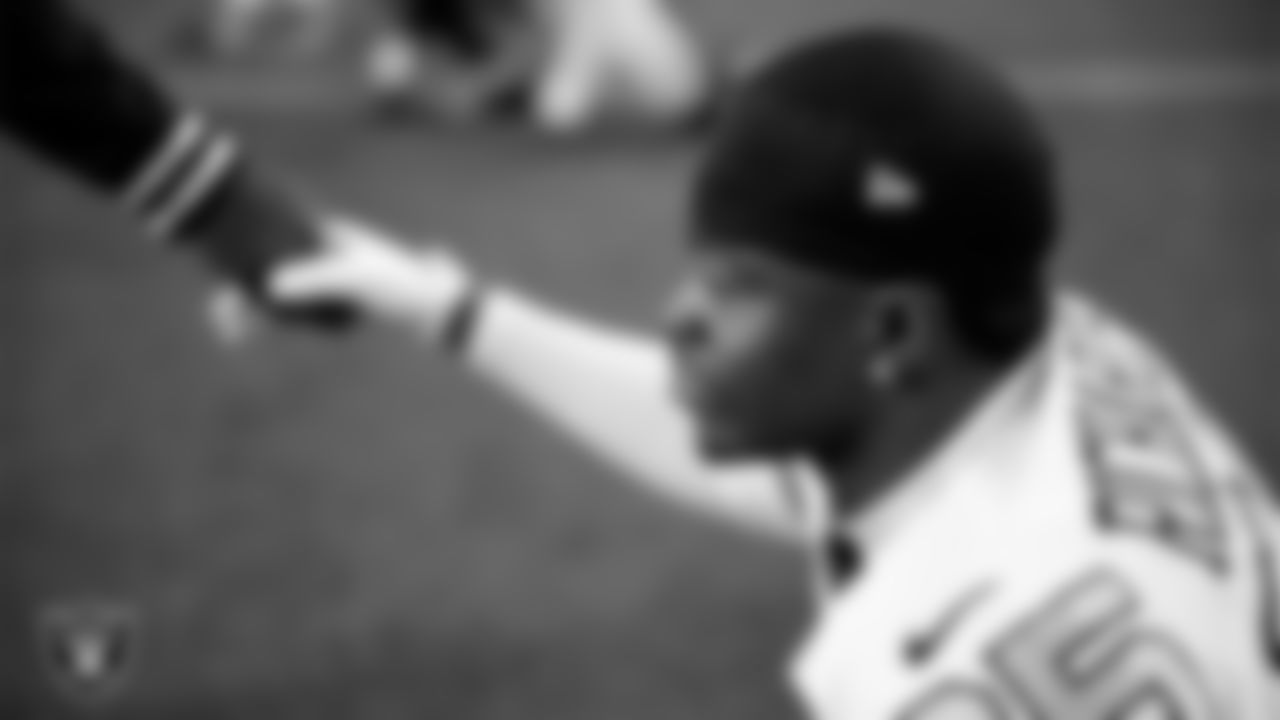 Las Vegas Raiders cornerback Decamerion Richardson (25) warming up before the regular season away game against the Denver Broncos at Empower Field at Mile High.