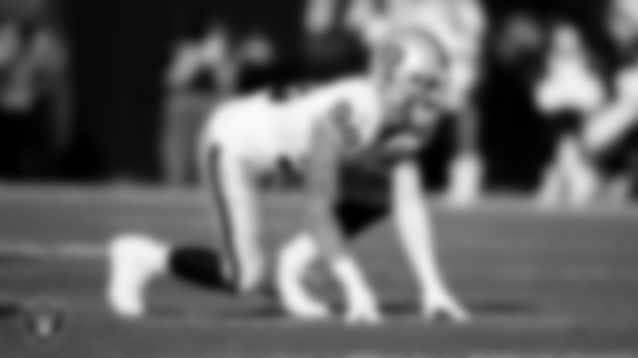 Las Vegas Raiders defensive end Maxx Crosby (98) during the regular season away game against the Philadelphia Eagles at Lincoln Financial Field.