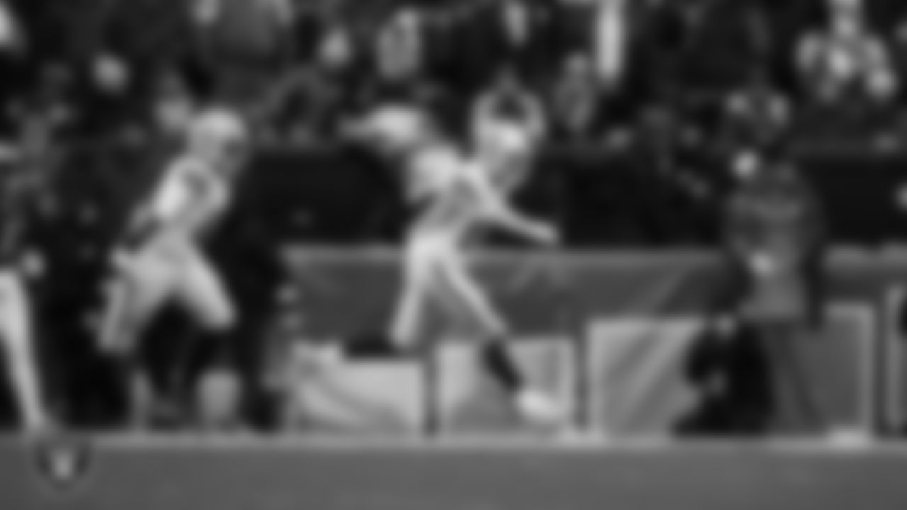 Las Vegas Raiders defensive end Maxx Crosby (98) celebrates after sacking the quarterback during the regular season away game against the Philadelphia Eagles at Lincoln Financial Field.