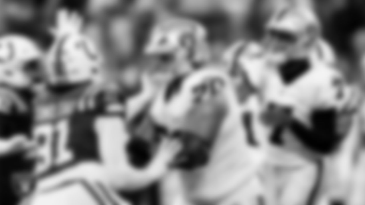 Las Vegas Raiders offensive lineman Stone Forsythe (70) during the regular season away game against the Indianapolis Colts at Lucas Oil Stadium.