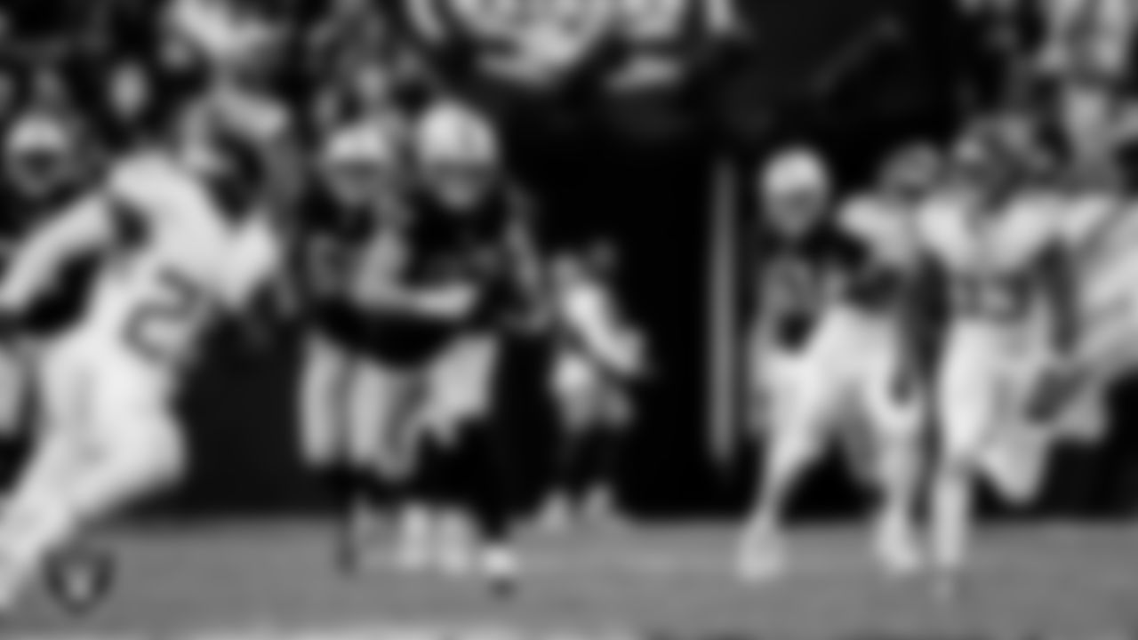 Las Vegas Raiders tight end Michael Mayer (87) during the regular season home game against the Tennessee Titans at Allegiant Stadium.