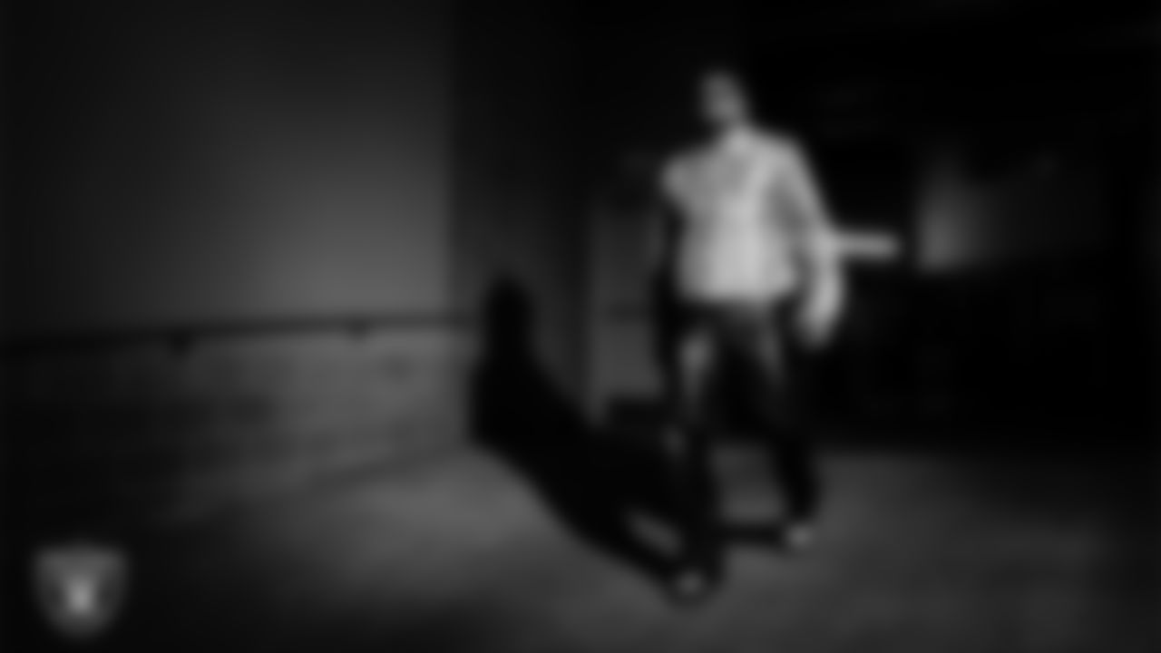 Las Vegas Raiders linebacker Jamal Adams (33) arrives to the regular season away game against the Houston Texans at NRG Stadium.