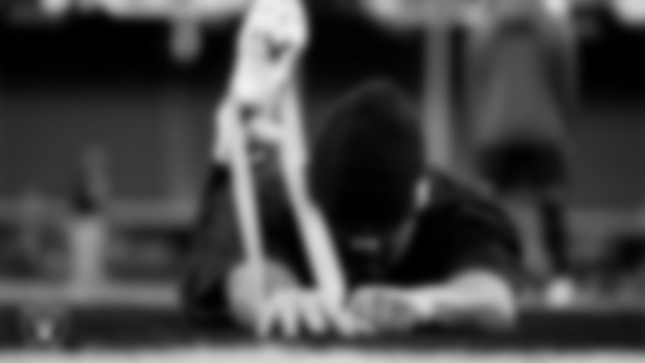 Las Vegas Raiders guard Caleb Rogers (76) warming up before the regular season home game against the Jacksonville Jaguars at Allegiant Stadium.