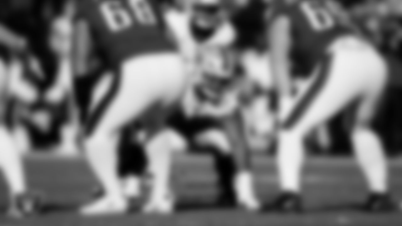 Las Vegas Raiders defensive tackle Thomas Booker IV (99) during the regular season away game against the Philadelphia Eagles at Lincoln Financial Field.