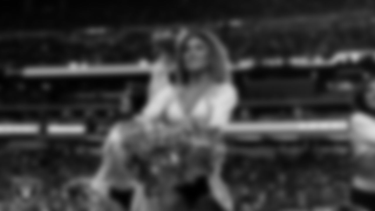 Raiderette Jenna on the sidelines during the regular season home game against the Cleveland Browns at Allegiant Stadium.