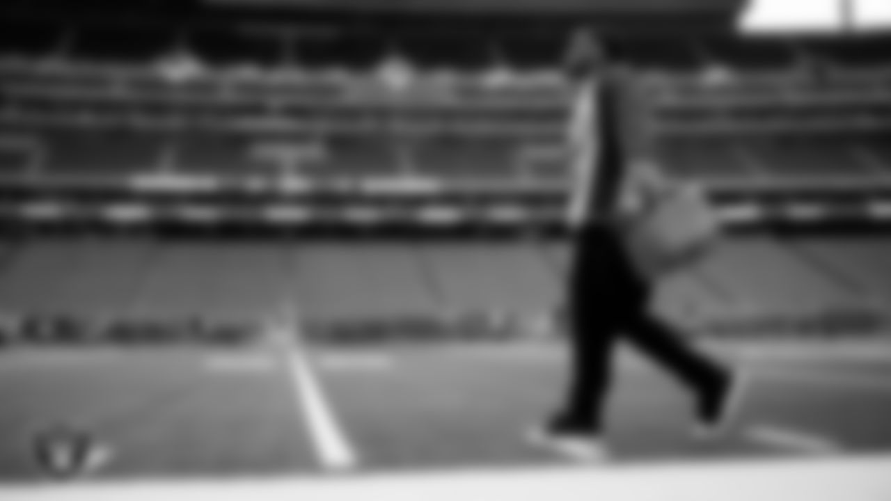 Las Vegas Raiders cornerback Darnay Holmes (30) arrives to the regular season away game against the Houston Texans at NRG Stadium.