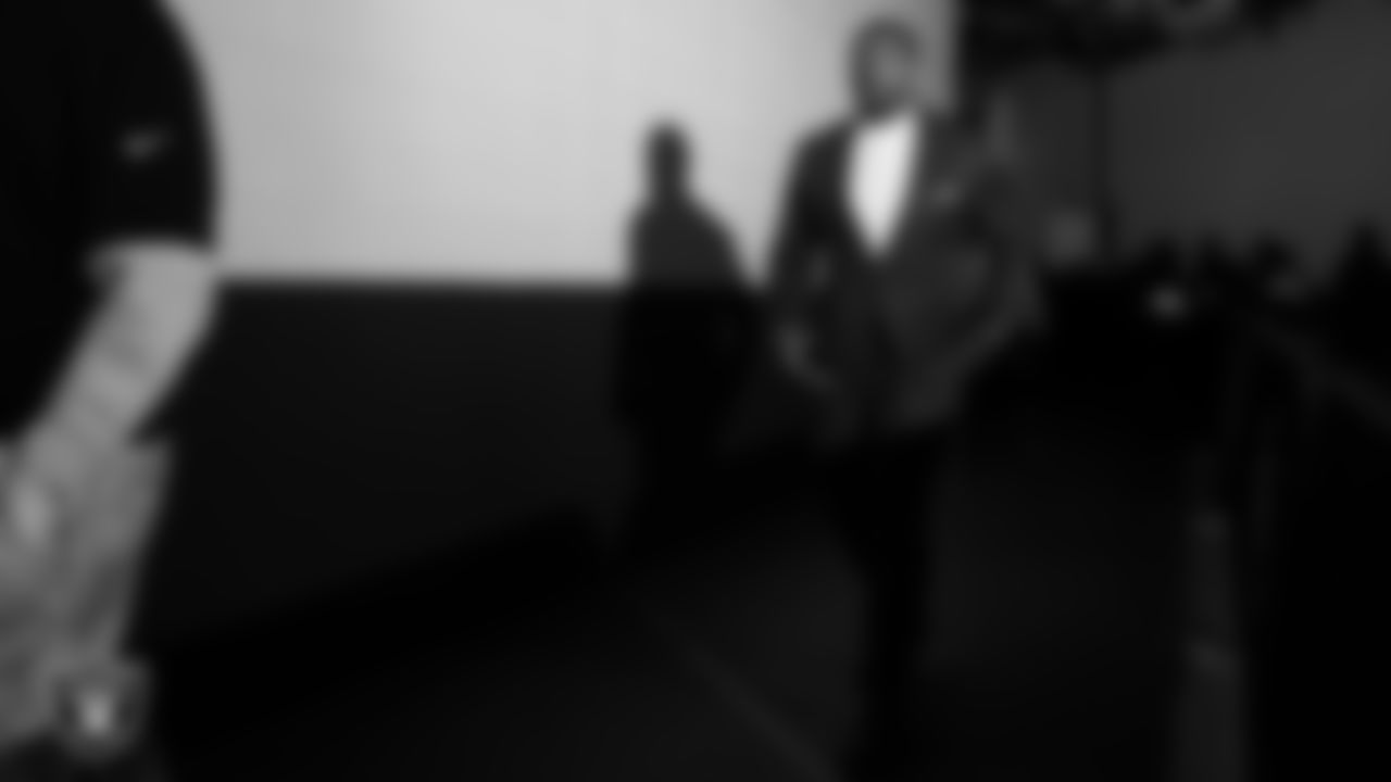 Las Vegas Raiders defensive tackle Thomas Booker IV (99) arrives to the regular season away game against the Philadelphia Eagles at Lincoln Financial Field.