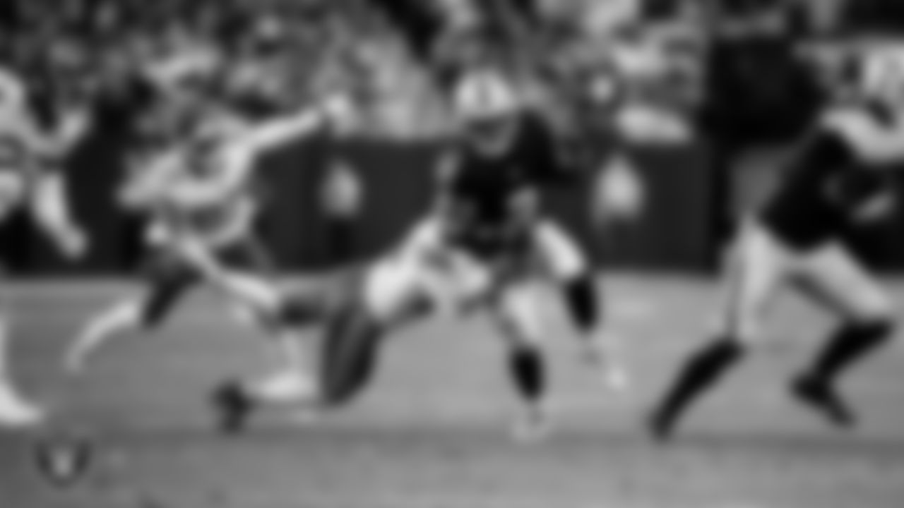 Las Vegas Raiders running back Ashton Jeanty (2) during the regular season home game against the Kansas City Chiefs at Allegiant Stadium.