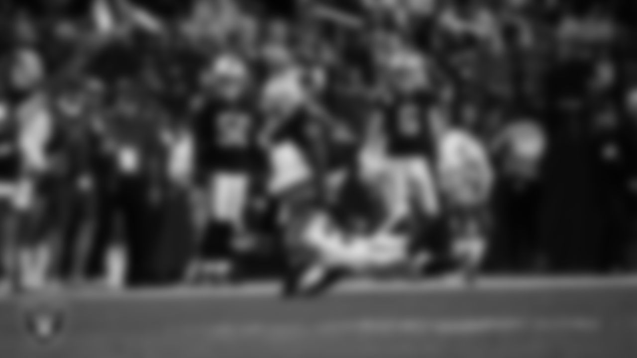 Las Vegas Raiders running back Raheem Mostert (31) runs after making a catch during the regular season home game against the Denver Broncos at Allegiant Stadium.