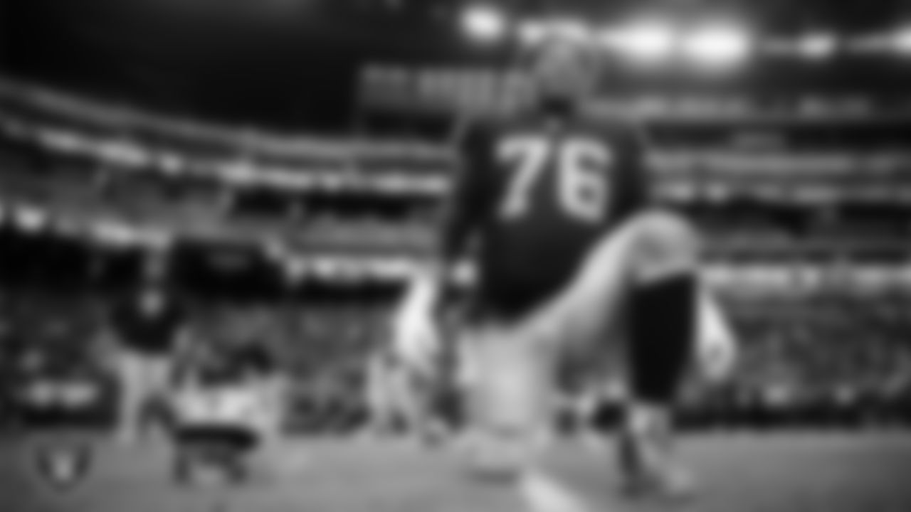 Las Vegas Raiders guard Caleb Rogers (76) warming up before the regular season home game against the Cleveland Browns at Allegiant Stadium.