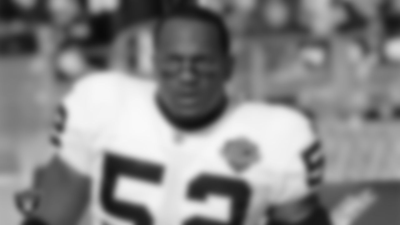Oakland Raiders linebacker Kirk Morrison (52) on the sidelines during the regular season away game against the Pittsburgh Steelers at Heinz Field, Sunday, December 6, 2009, in Pittsburgh, Pa.