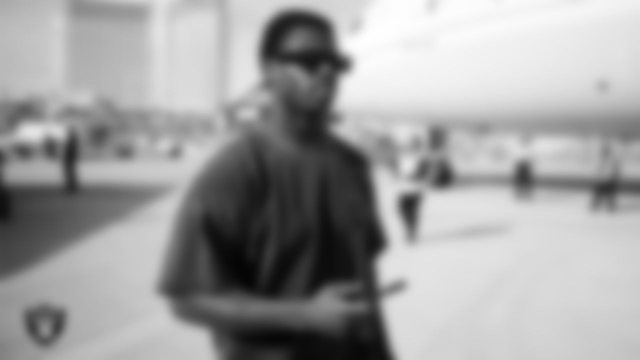 Las Vegas Raiders wide receiver Shedrick Jackson (4) departs for the regular season away game against the Los Angeles Chargers.