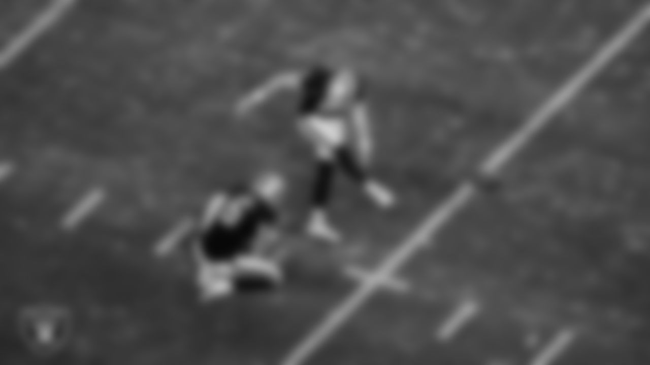 Las Vegas Raiders kicker Daniel Carlson (2) kicks a 41-yard field goal during the regular season home game against the New York Jets at Allegiant Stadium.