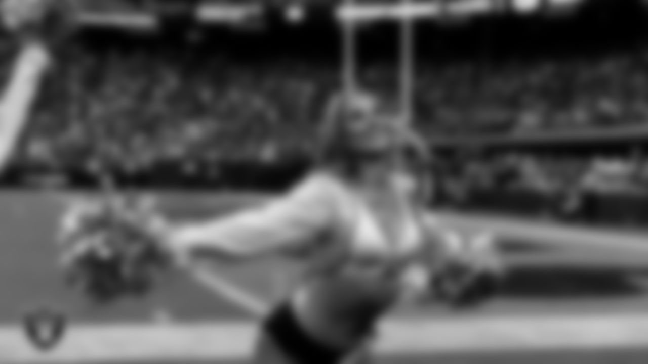 Raiderette Madisyn on the sidelines during the regular season home game against the Jacksonville Jaguars at Allegiant Stadium.