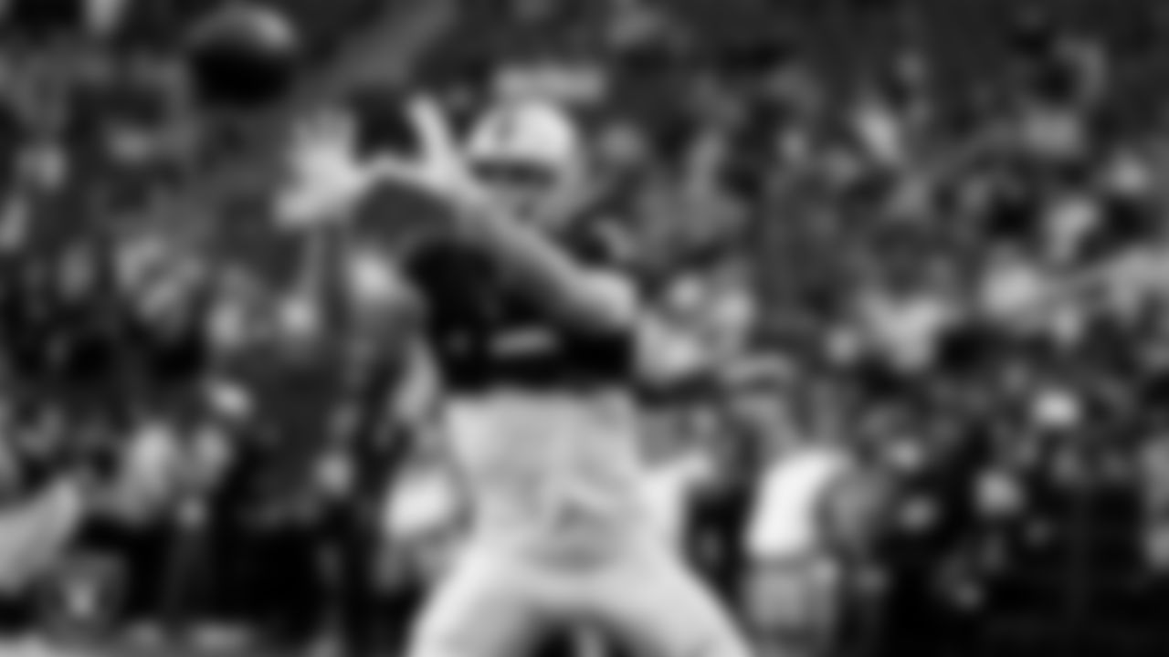 Las Vegas Raiders wide receiver Jack Bech (18) warming up before the regular season home game against the Kansas City Chiefs at Allegiant Stadium.
