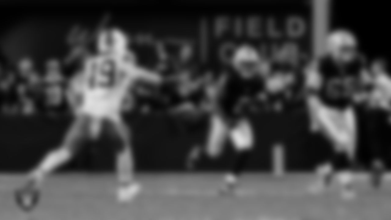 Las Vegas Raiders running back Ashton Jeanty (2) during the regular season home game against the Cleveland Browns at Allegiant Stadium.