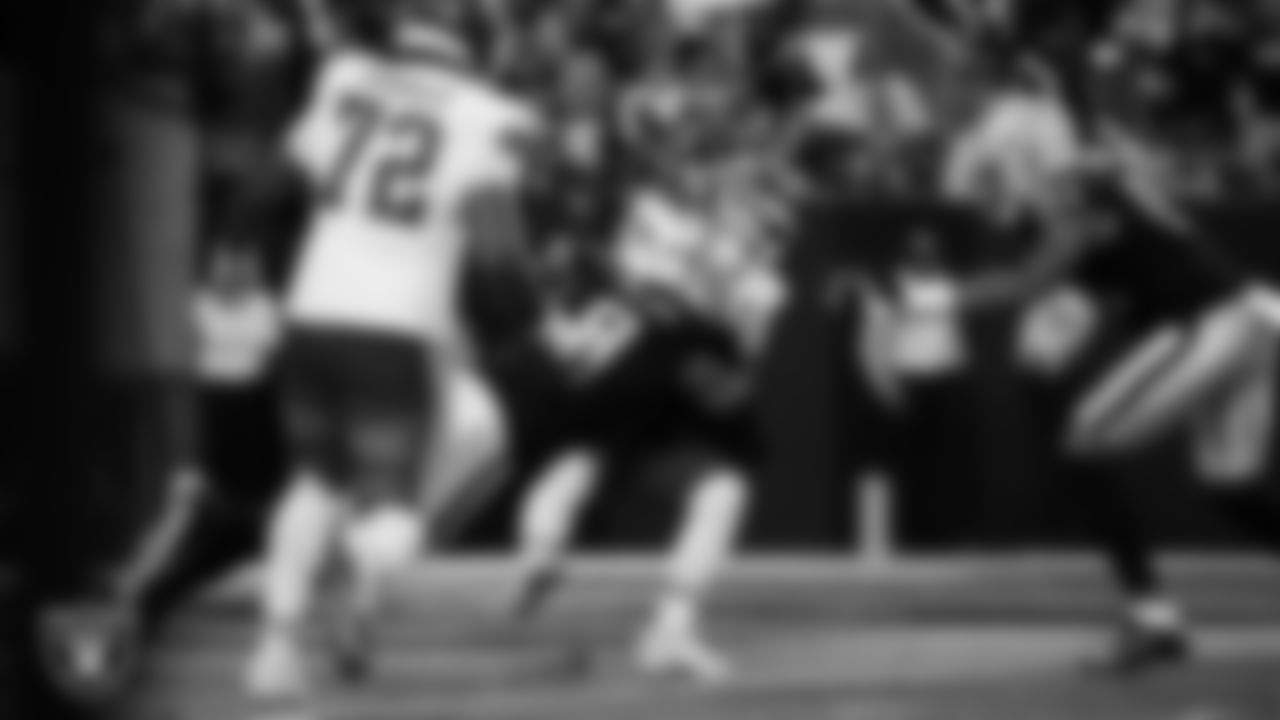 Las Vegas Raiders defensive end Tyree Wilson (9) sacks the quarterback for a safety during the regular season home game against the Kansas City Chiefs at Allegiant Stadium.