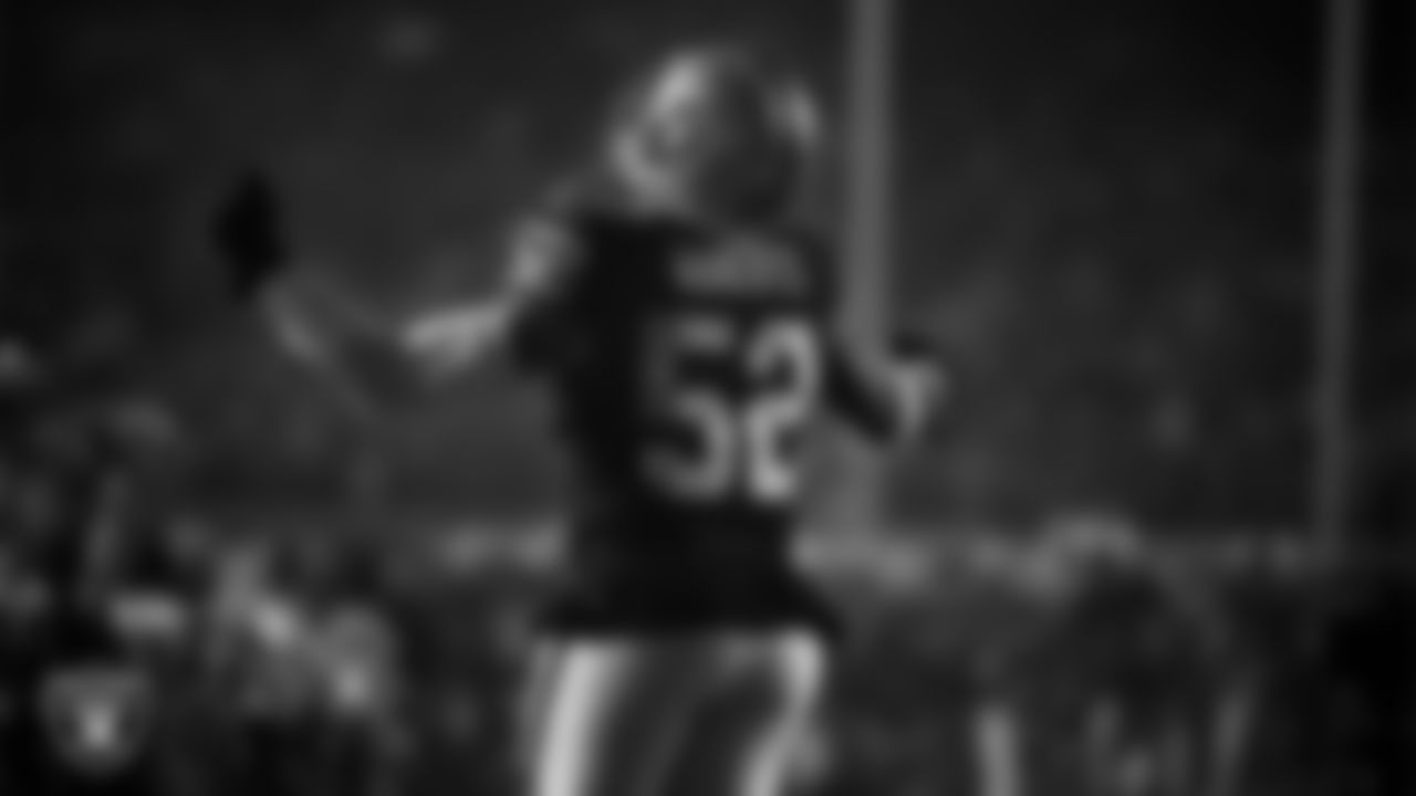 Las Vegas Raiders linebacker Elandon Roberts (52) is introduced onto the field before the regular season home game against the Dallas Cowboys at Allegiant Stadium.