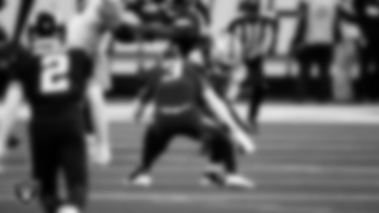 Las Vegas Raiders running back Ashton Jeanty (2) runs after making a catch during the regular season away game against the Los Angeles Chargers at SoFi Stadium.