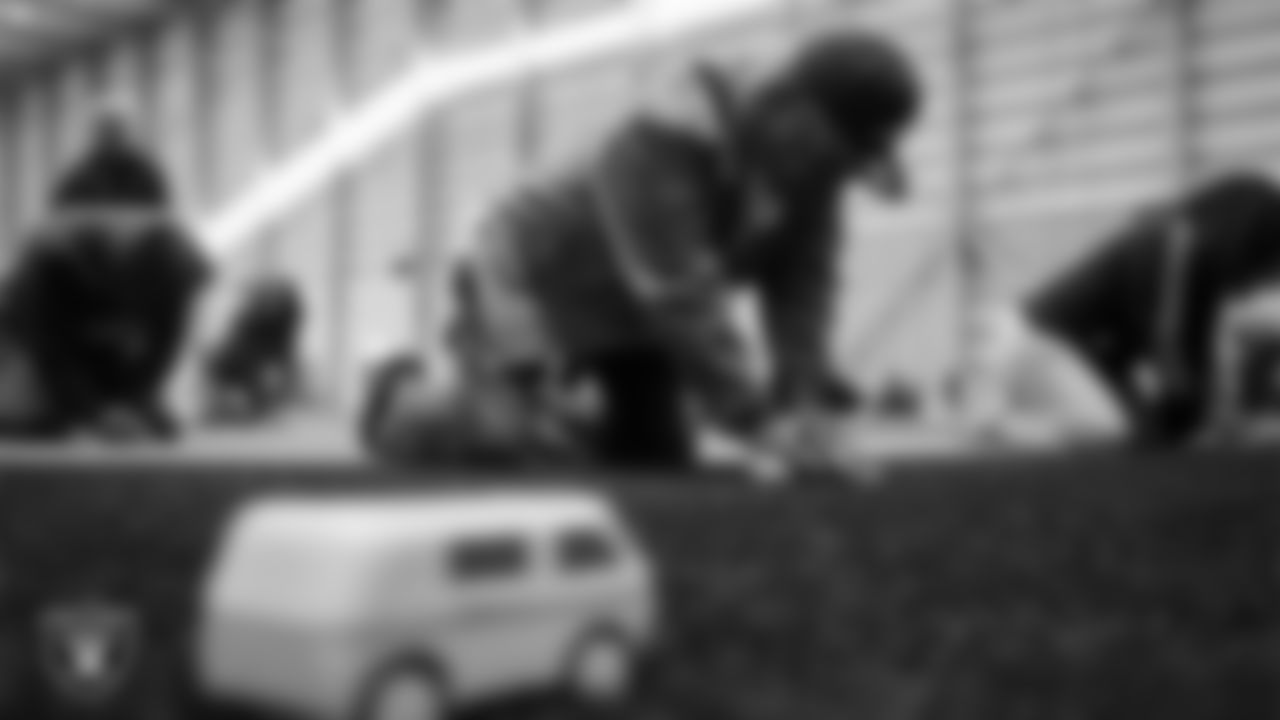 Attendees learn emergency response skills during an American Heart Health Month event at Intermountain Health Performance Center.