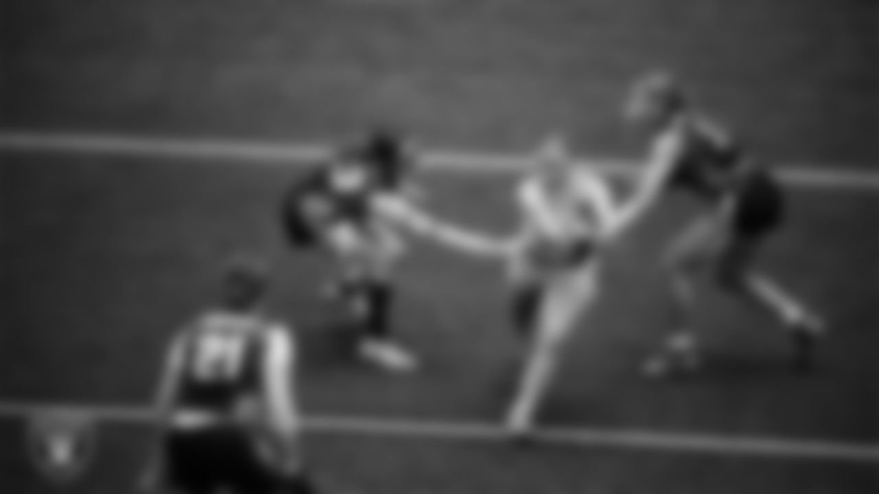 Athletes compete in the Oakley Icon Alliance Regionals at Intermountain Health Performance Center.