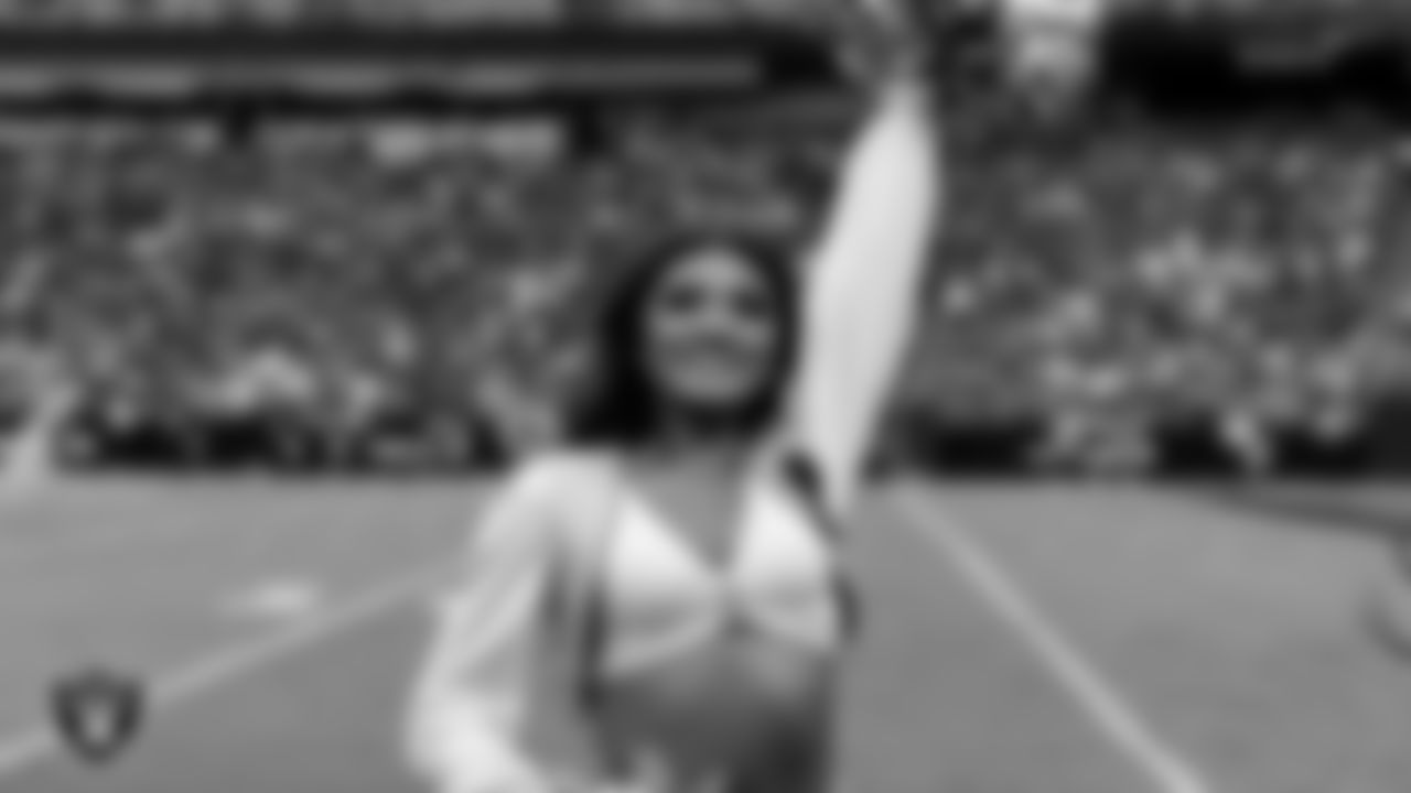 Raiderette Sloane on the sidelines during the regular season home game against the Tennessee Titans at Allegiant Stadium.