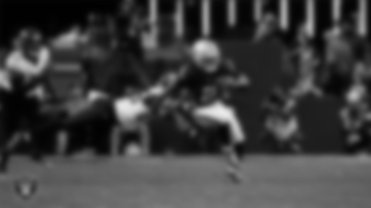 Las Vegas Raiders running back Ashton Jeanty (2) rushes during the regular season home game against the Jacksonville Jaguars at Allegiant Stadium.