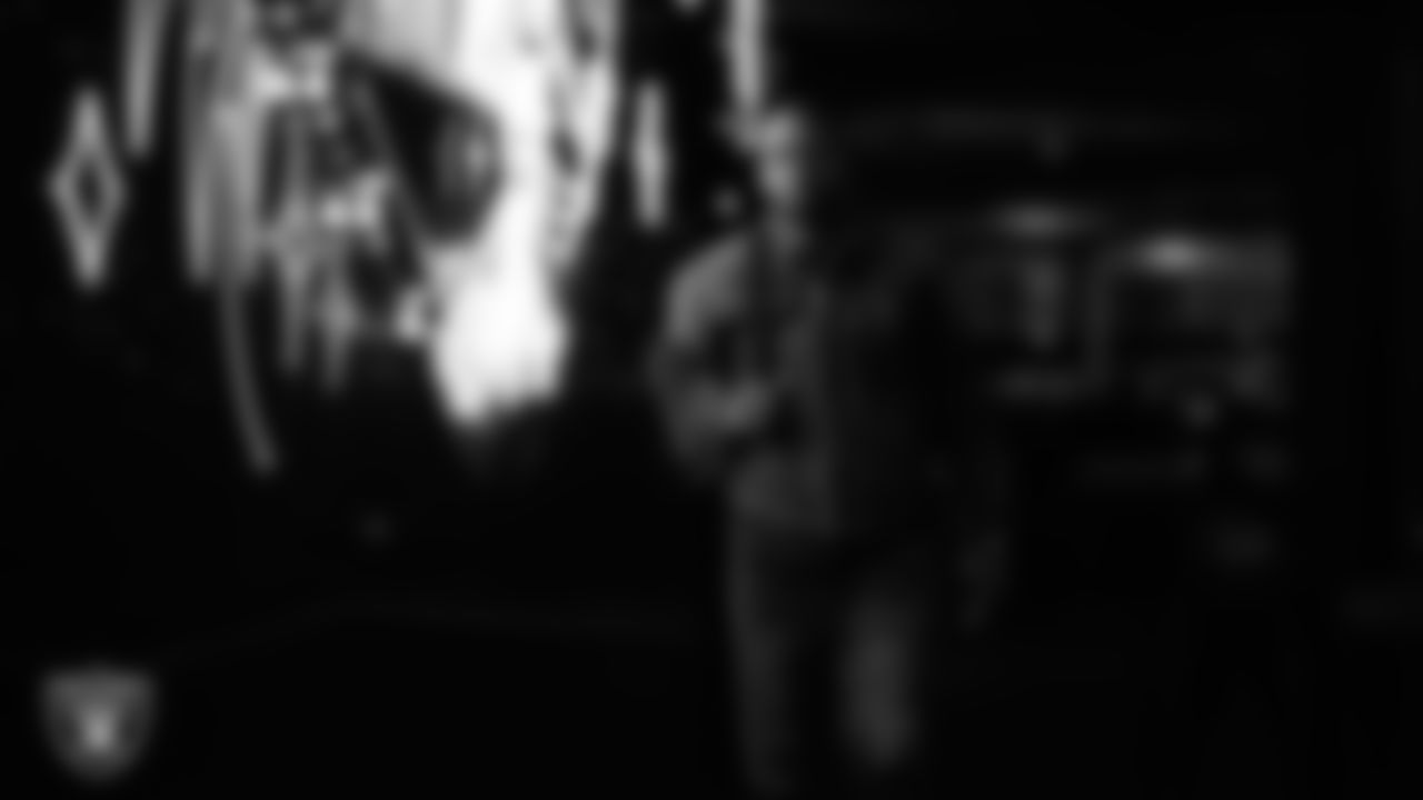 Las Vegas Raiders quarterback Geno Smith (7) arrives to the regular season home game against the Dallas Cowboys at Allegiant Stadium.