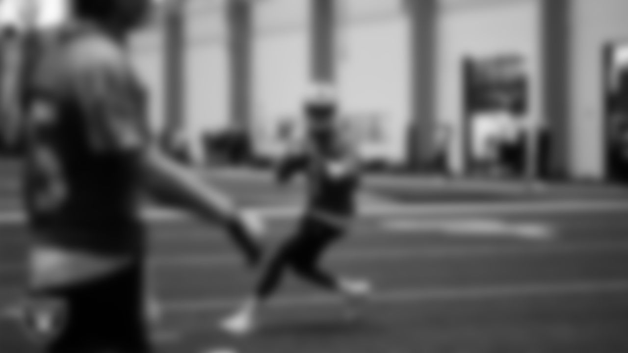 Las Vegas Raiders quarterback Geno Smith (7) during practice at Intermountain Health Performance Center.