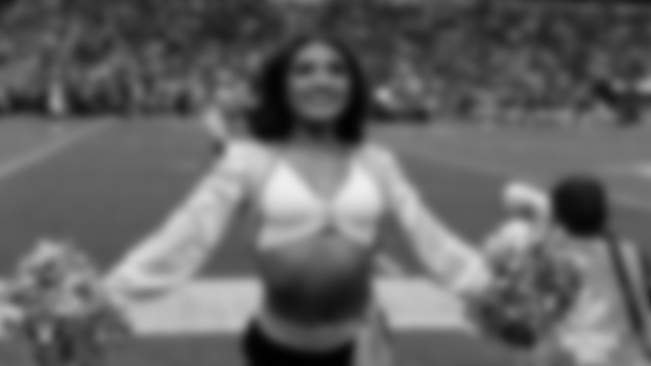 Raiderette Sloane on the sidelines during the regular season home game against the Denver Broncos at Allegiant Stadium.