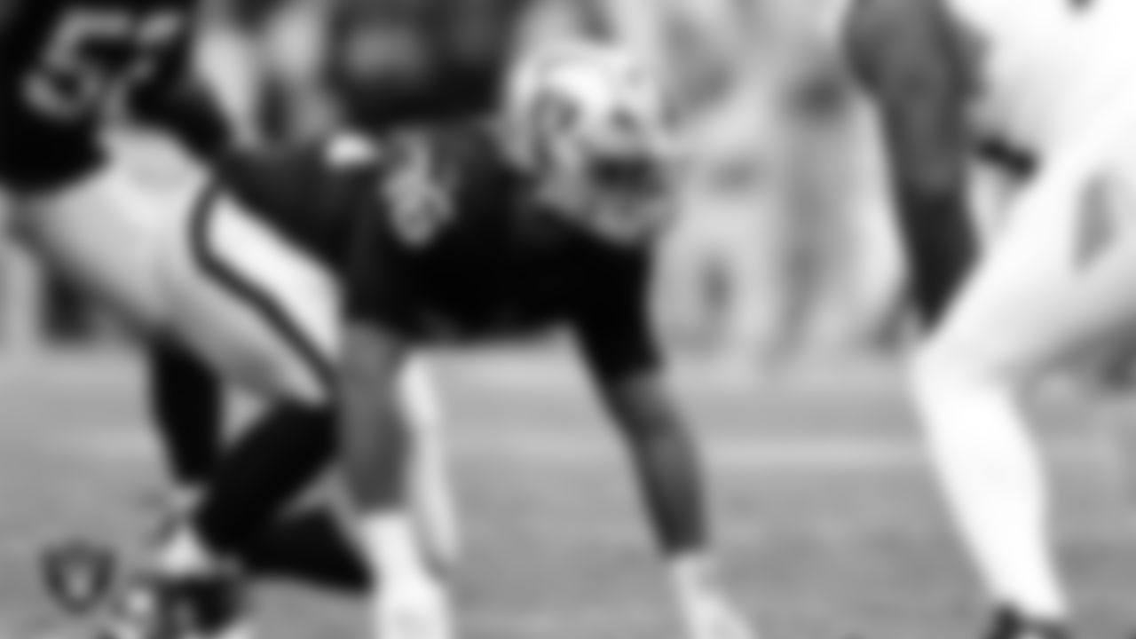 Las Vegas Raiders defensive tackle Jonah Laulu (96) during the regular season home game against the Tennessee Titans at Allegiant Stadium.