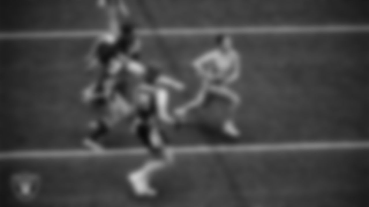 Athletes compete in the Oakley Icon Alliance Regionals at Intermountain Health Performance Center.