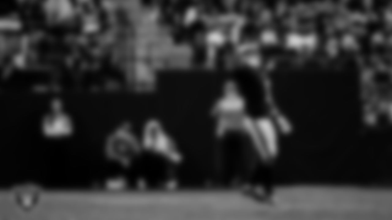 Las Vegas Raiders wide receiver Tre Tucker (1) during the regular season home game against the New York Giants at Allegiant Stadium.