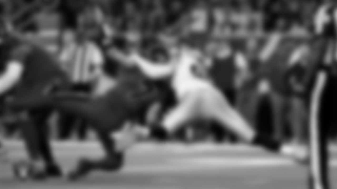 Las Vegas Raiders defensive end Maxx Crosby (98) during the regular season away game against the Houston Texans at NRG Stadium.