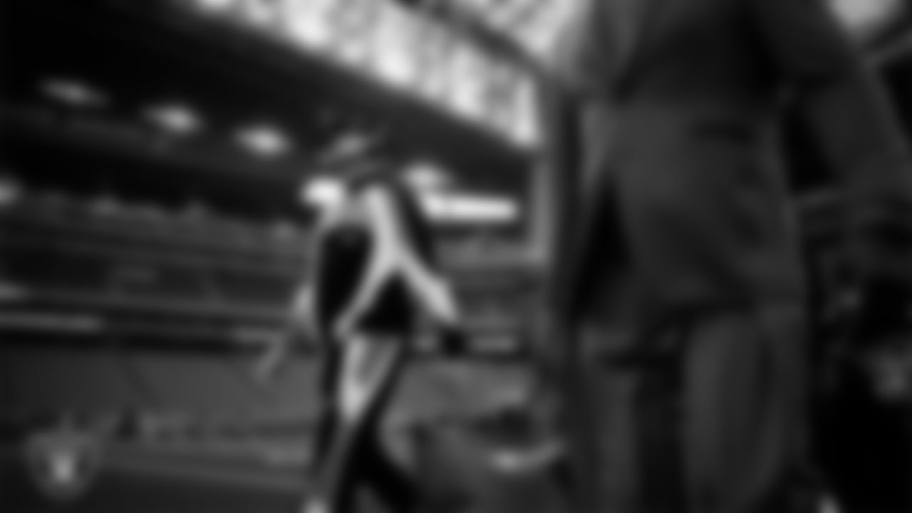 Las Vegas Raiders defensive end Maxx Crosby (98) arrives to the regular season away game against the Houston Texans at NRG Stadium.