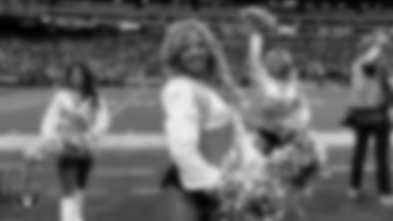 Raiderette Jordie on the sidelines during the regular season home game against the Jacksonville Jaguars at Allegiant Stadium.