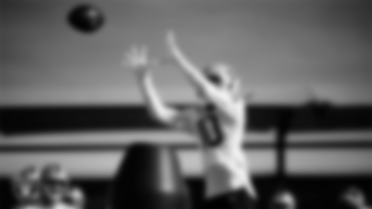 Las Vegas Raiders wide receiver Dont'e Thornton Jr. (10) during practice at Intermountain Health Performance Center.