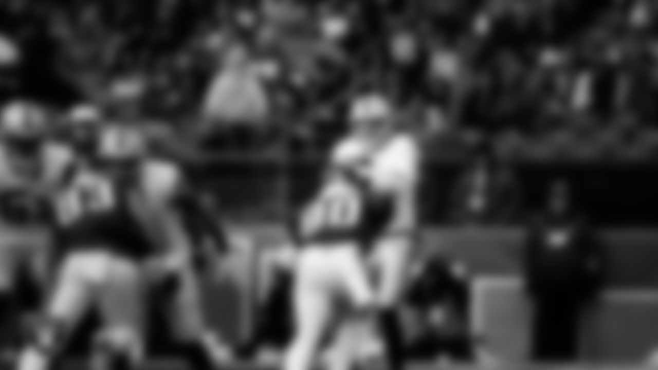 Las Vegas Raiders punter AJ Cole (6) receives the snap during the regular season away game against the Philadelphia Eagles at Lincoln Financial Field.