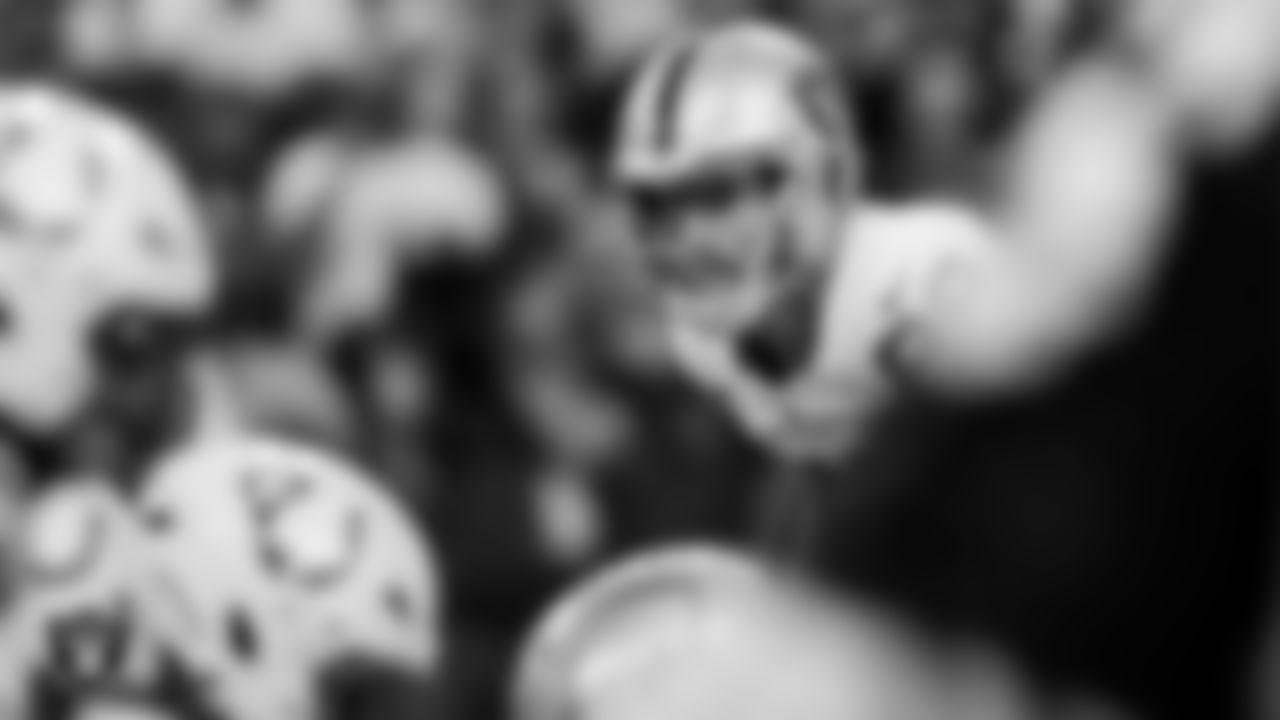 Las Vegas Raiders defensive end Maxx Crosby (98) lines up before the snap during the regular season away game against the Indianapolis Colts at Lucas Oil Stadium.