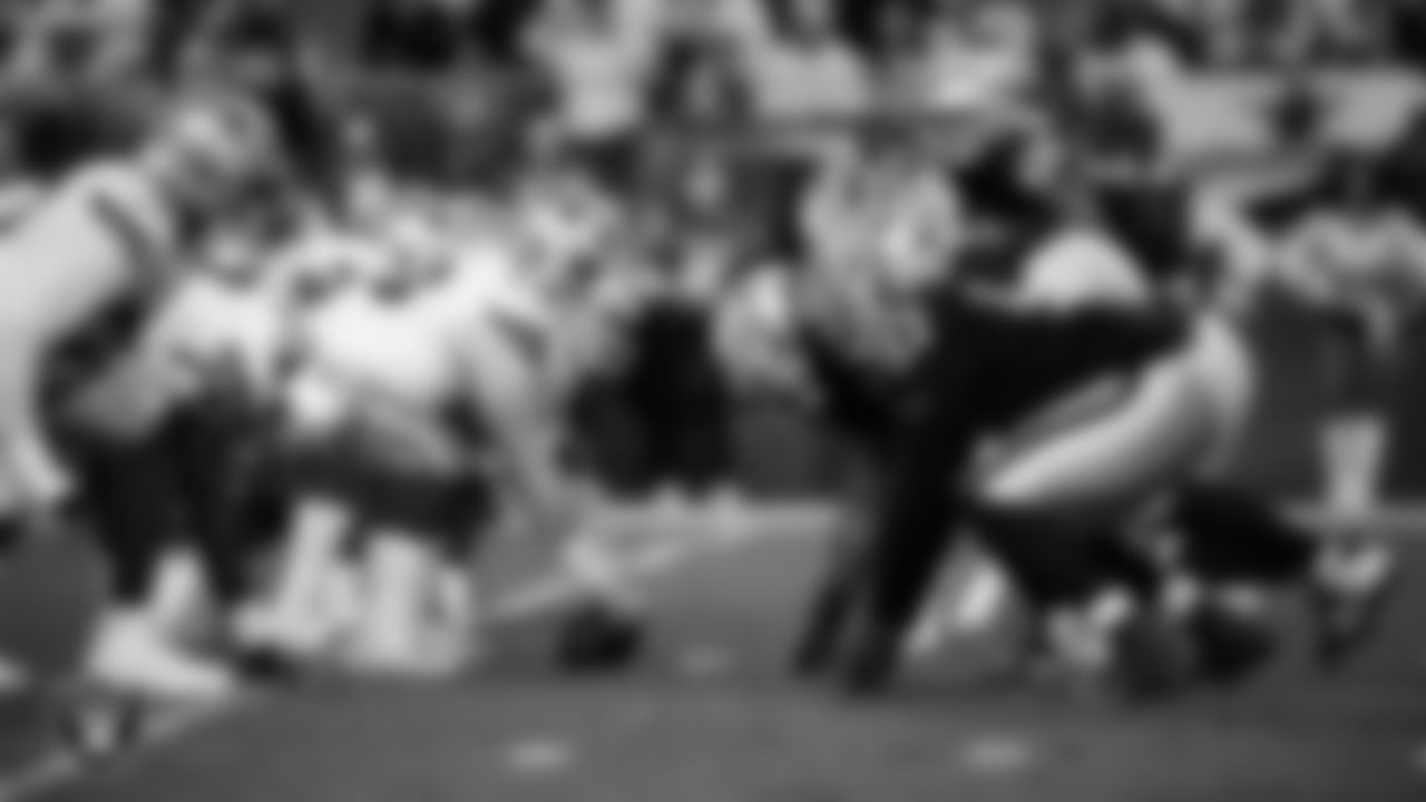 Las Vegas Raiders defensive tackle Tonka Hemingway (97) lines up before the snap during the regular season home game against the Dallas Cowboys at Allegiant Stadium.