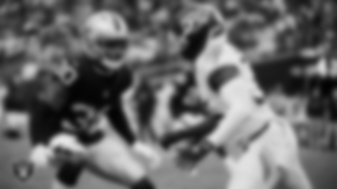 CB Darnay Holmes - Unrestricted