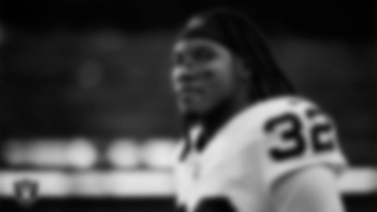 Las Vegas Raiders safety Lonnie Johnson Jr. (32) warming up before the regular season away game against the Houston Texans at NRG Stadium.