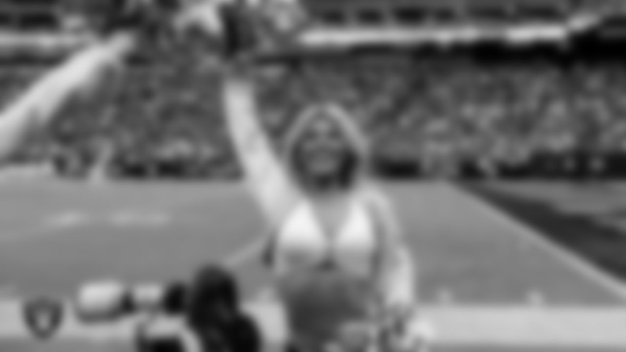 Raiderette Isabella on the sidelines during the regular season home game against the Tennessee Titans at Allegiant Stadium.