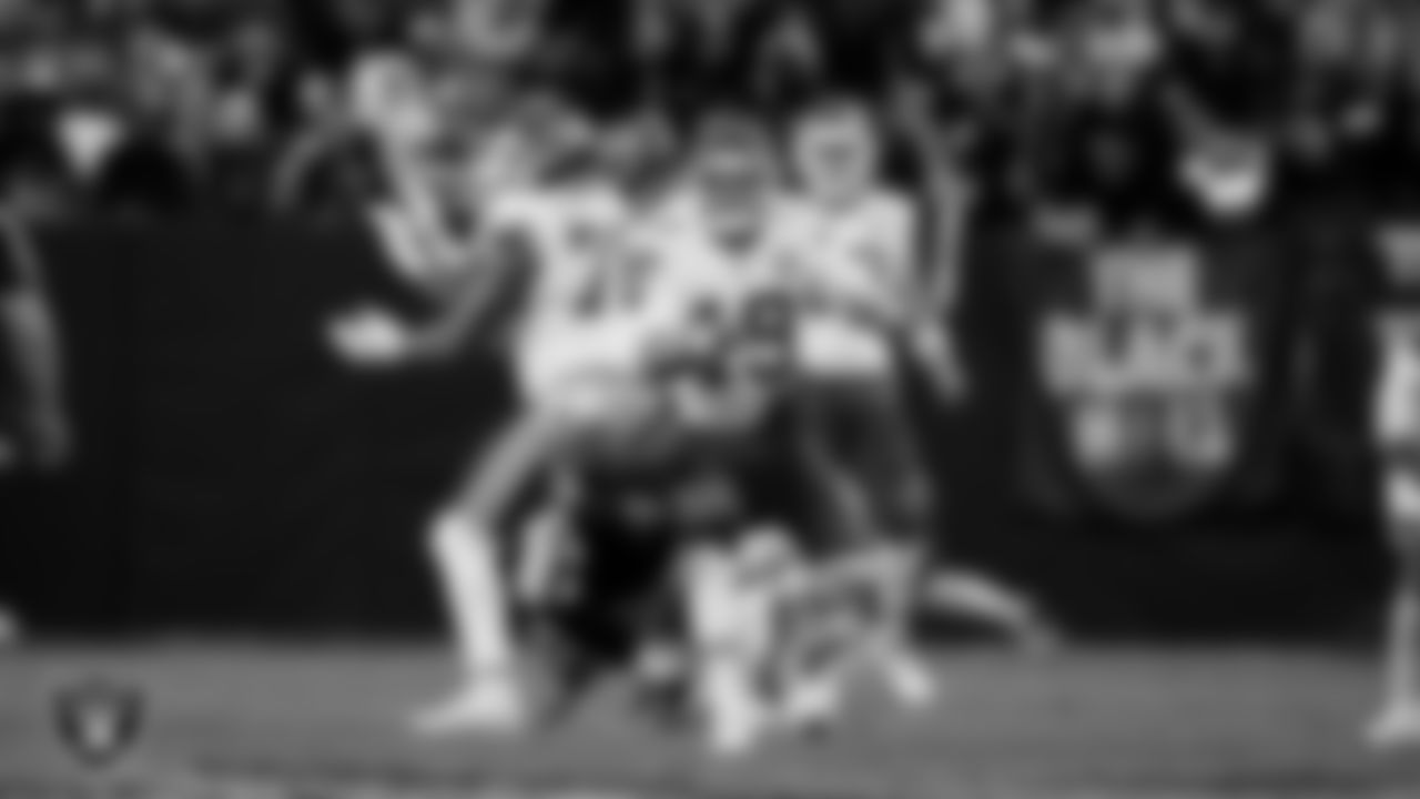 Las Vegas Raiders defensive end Tyree Wilson (9) during the regular season home game against the Kansas City Chiefs at Allegiant Stadium.