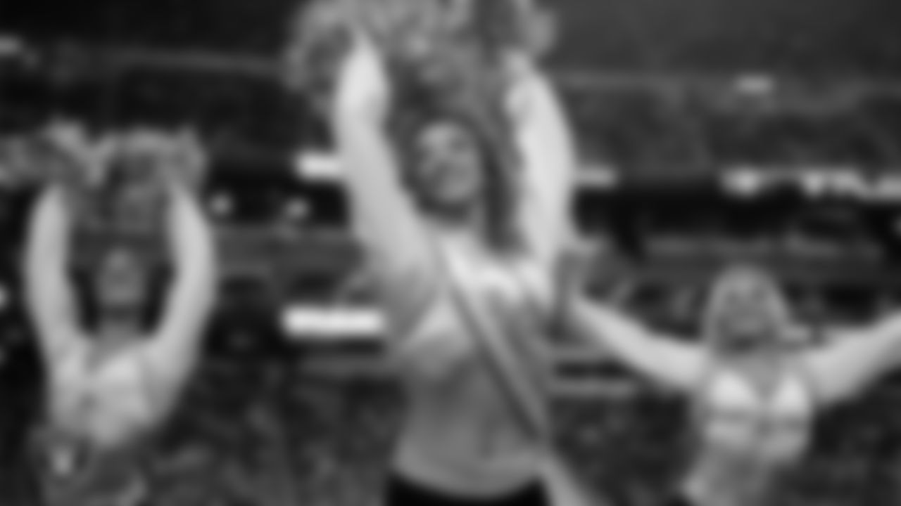 Raiderette Lexie on the sidelines during the regular season home game against the New York Giants at Allegiant Stadium.