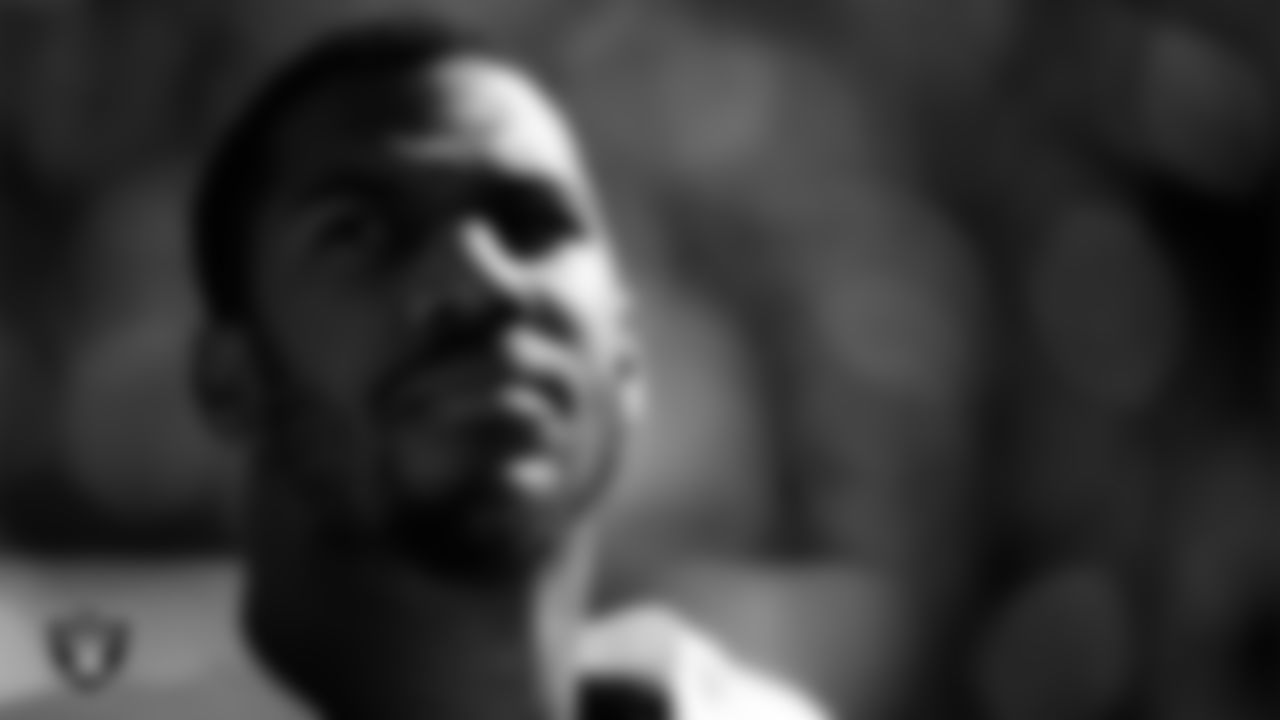 Las Vegas Raiders defensive end Charles Snowden (49) on the sidelines before the Las Vegas Raiders' regular season away game against the Kansas City Chiefs at GEHA Field at Arrowhead Stadium.