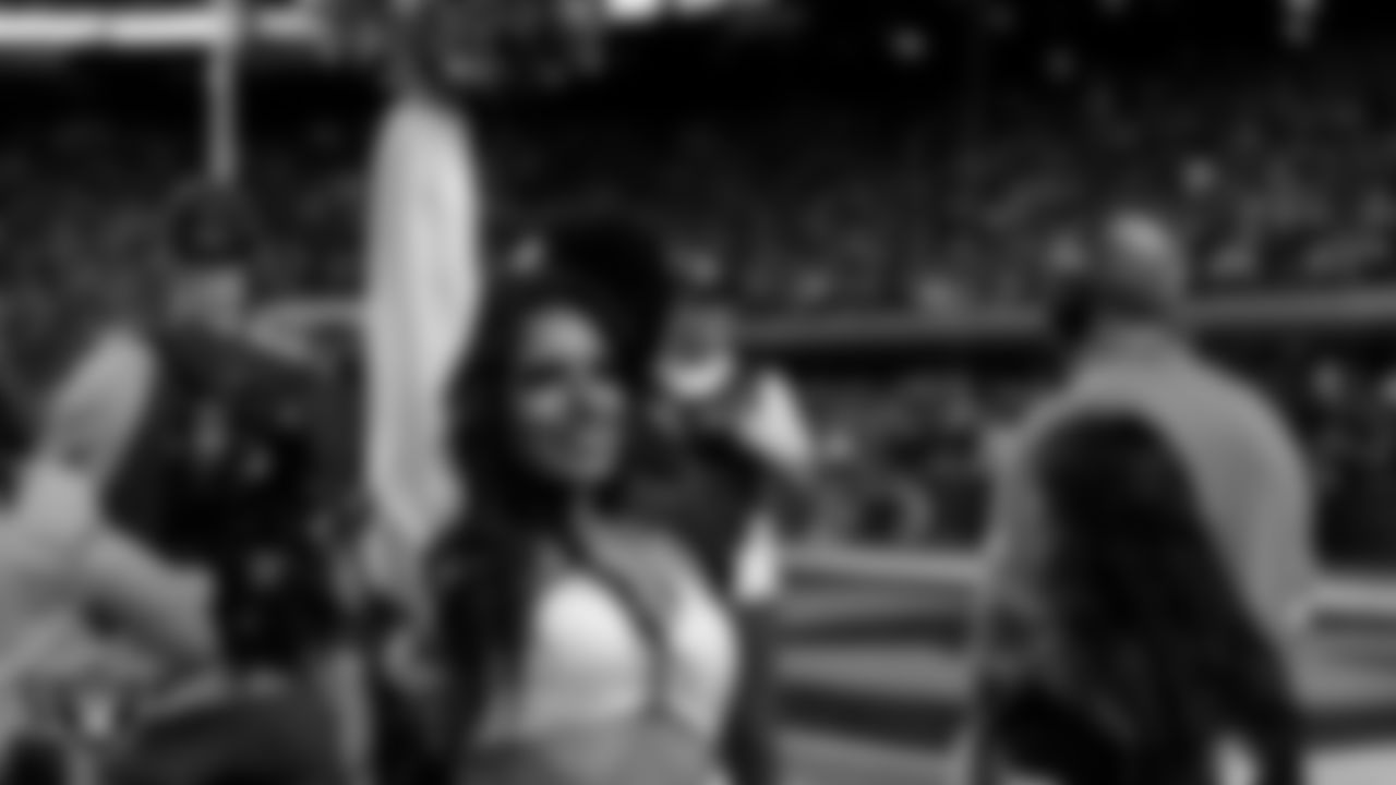 Raiderette Annalise on the sidelines during the regular season home game against the Dallas Cowboys at Allegiant Stadium.